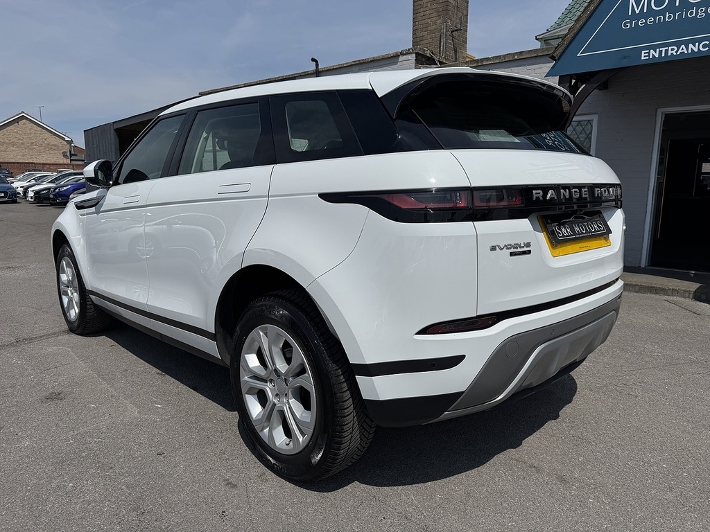 Land Rover Range Rover Evoque D150 S SV69UBA White #6