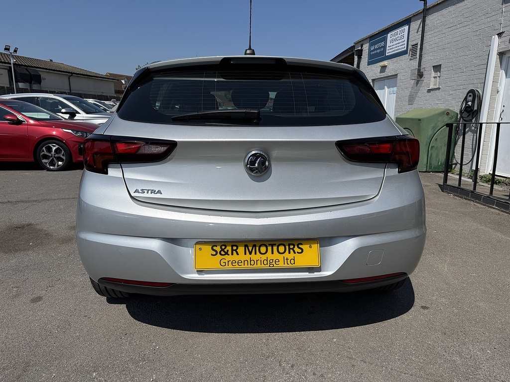 Vauxhall Astra Turbo D Business Edition Nav DY71GXN Silver #5