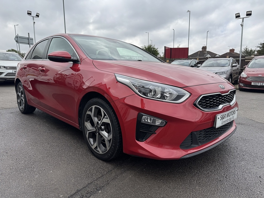 Kia Ceed T-gdi 3 Red #5