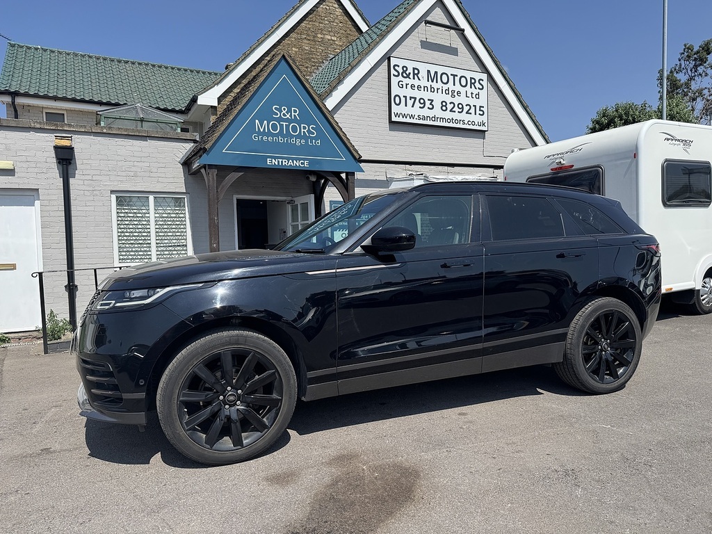 Land Rover Range Rover Velar D180 R-dynamic Hse Black #4