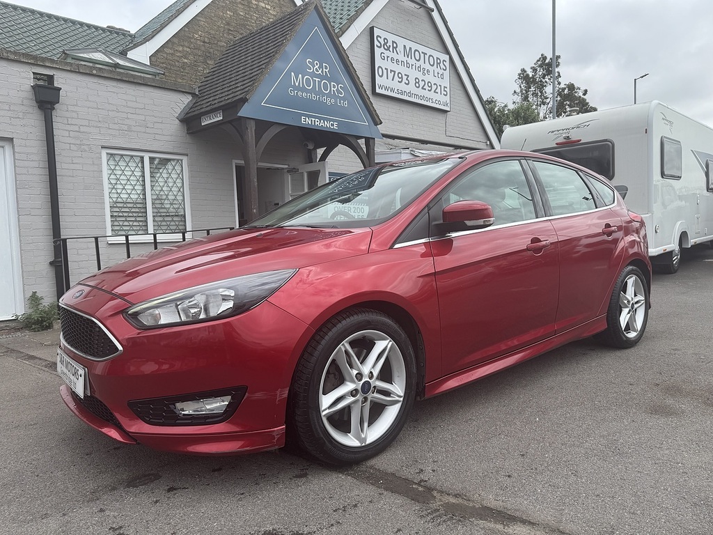 Ford Focus T Ecoboost Zetec S Red #2