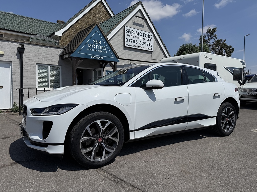 Jaguar I-Pace 400 Hse White #2
