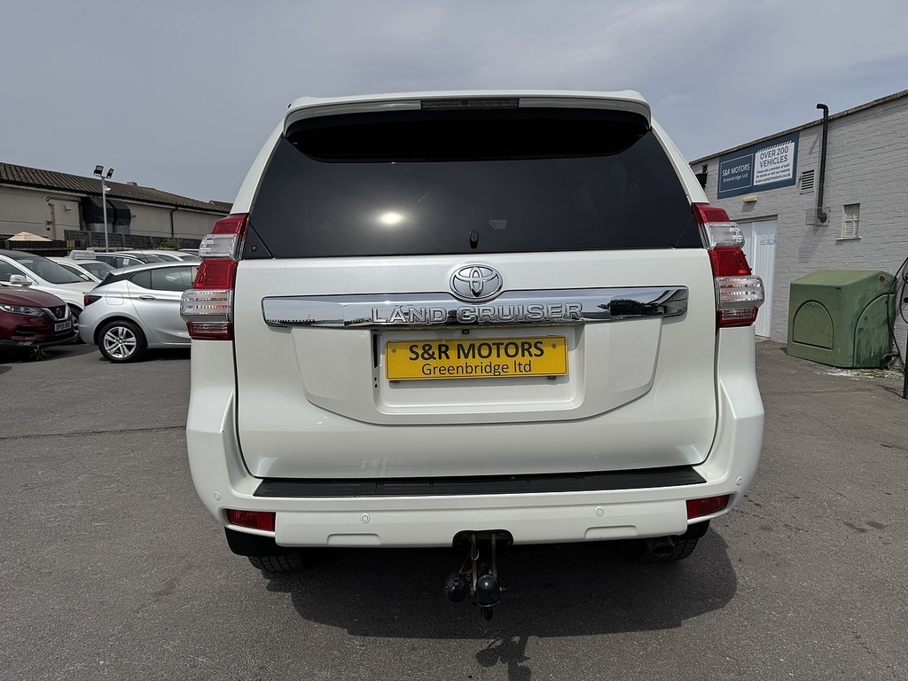 Toyota Land Cruiser D Icon White #5