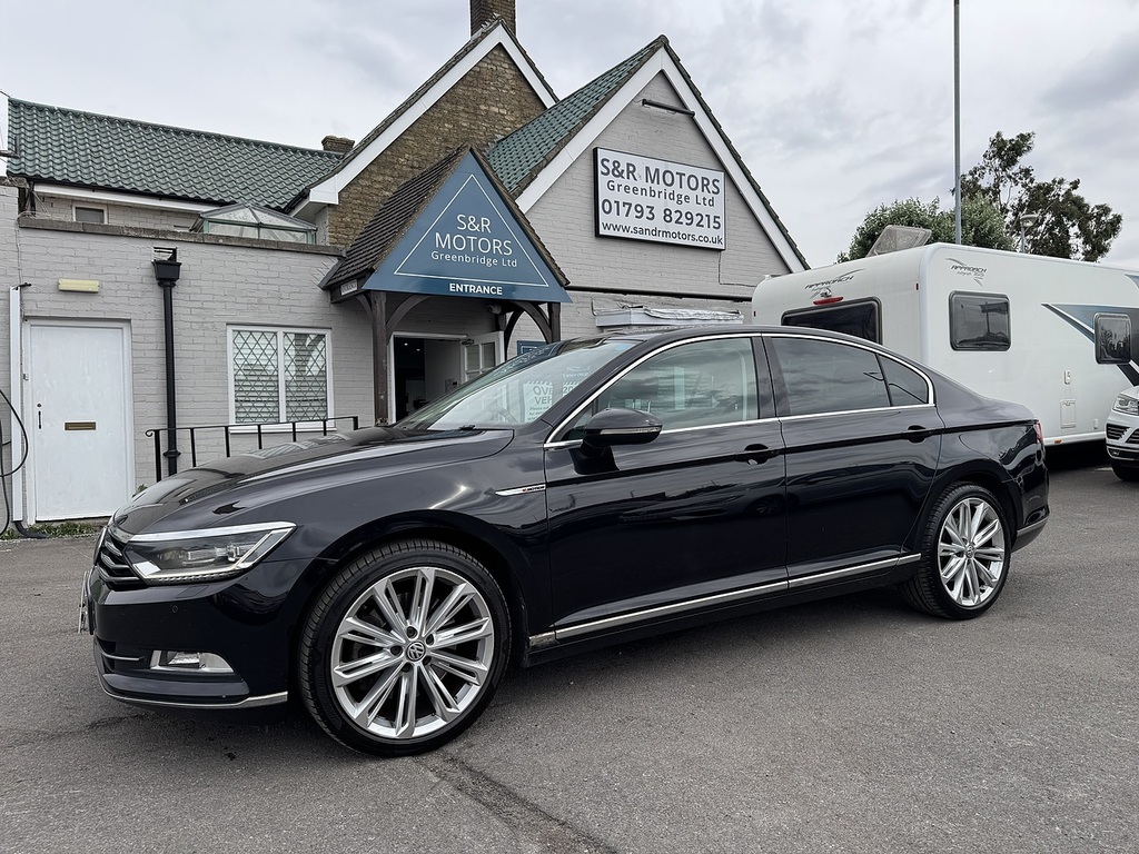 Volkswagen Passat Bitdi Bluemotion Tech Gt Black #3