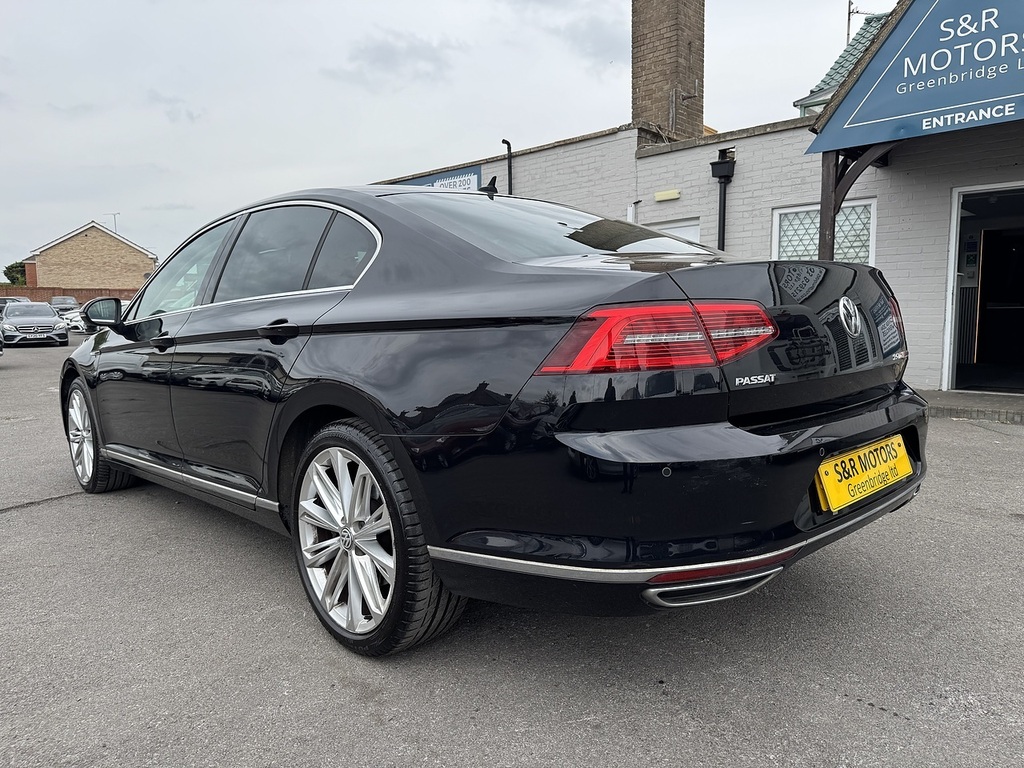 Volkswagen Passat Bitdi Bluemotion Tech Gt Black #6
