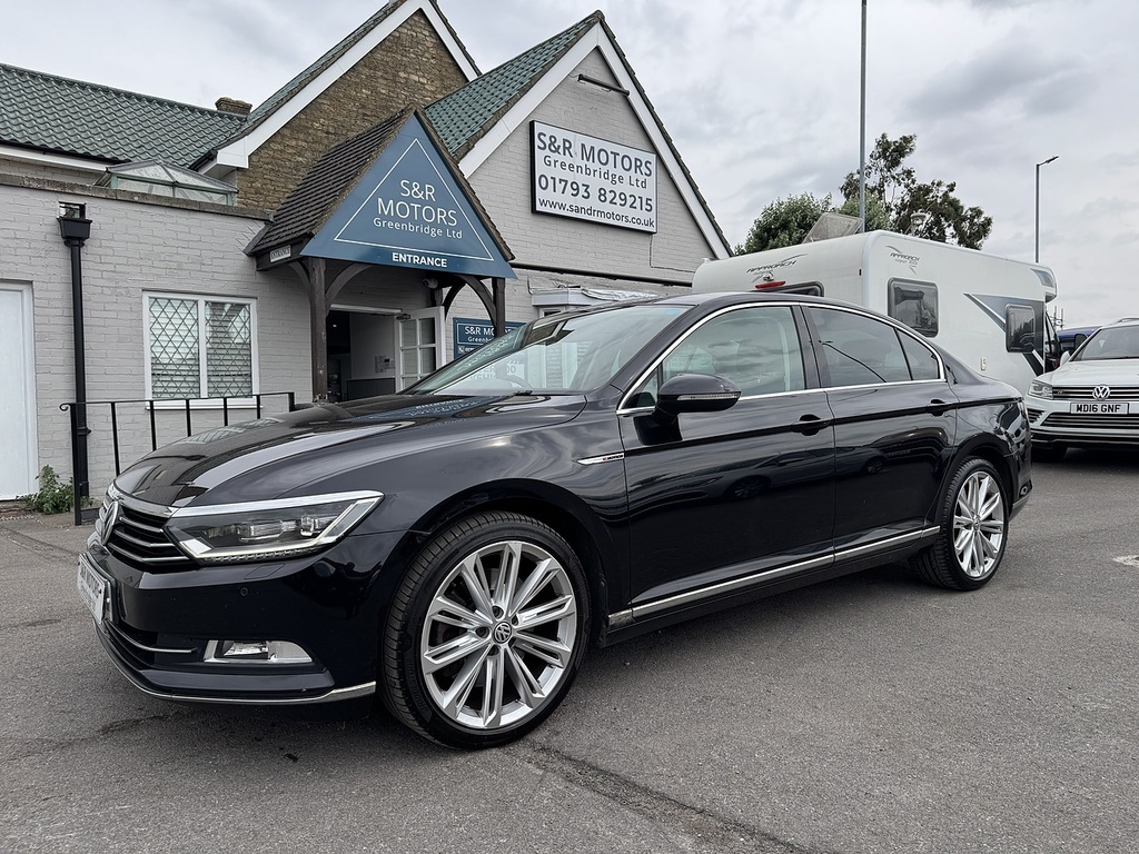Volkswagen Passat Bitdi Bluemotion Tech Gt Black #2