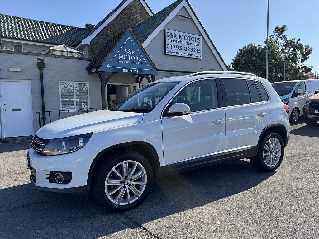 Volkswagen Tiguan Tdi Bluemotion Tech Match Edition White #3