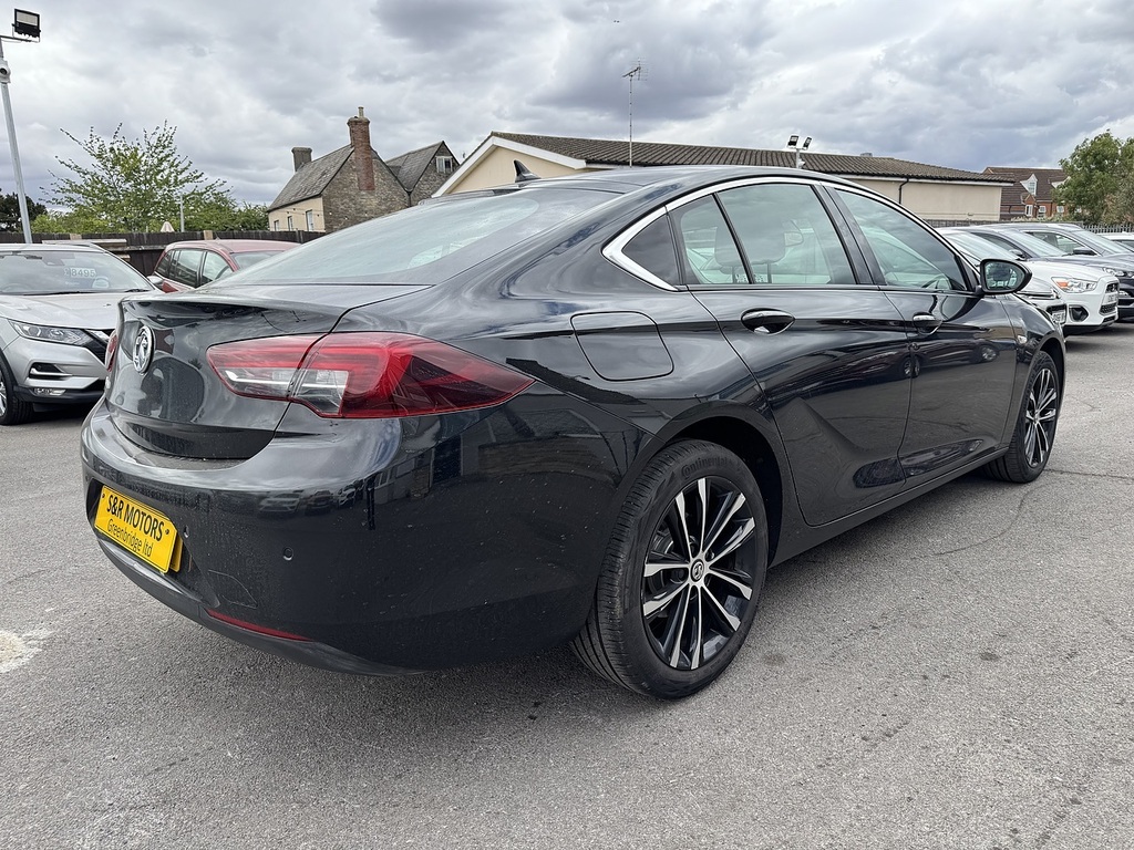 Vauxhall Insignia Turbo D Se Edition Black #4