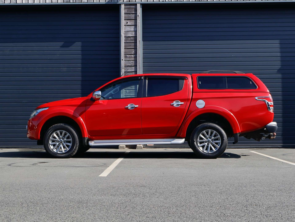 Mitsubishi L200 Di-d Dc Barbarian Pickup Double Cab 4W  #6