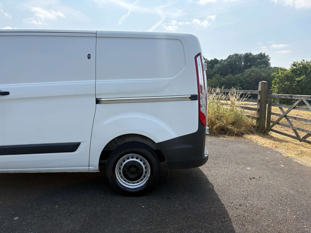 Ford Transit Custom 290 Panel Van L1 H1 LJ67YPF #6