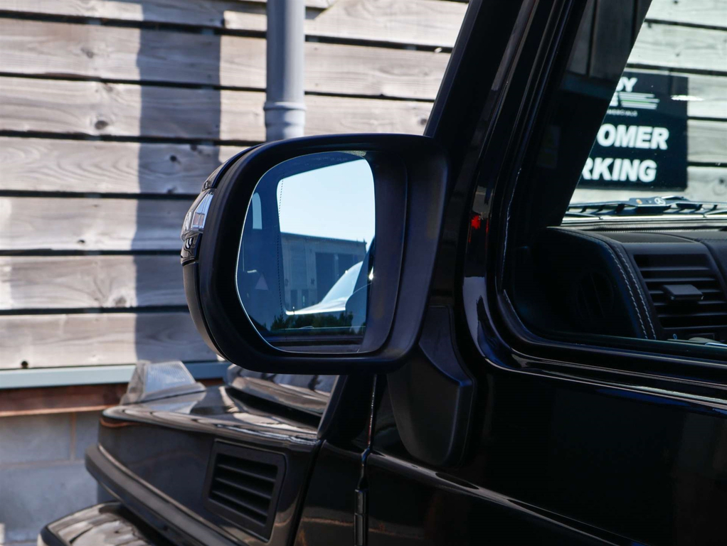 Mercedes-Benz G Class Black #44