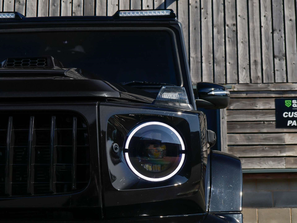Mercedes-Benz G Class Black #13