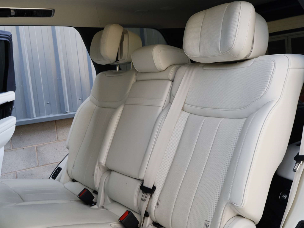 Land Rover Range Rover 2.0 P250 Dynamic Se 2024 Grey #24