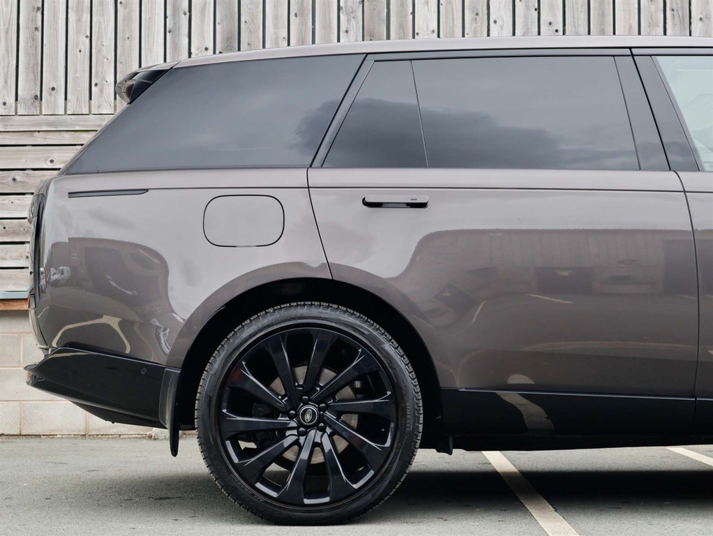 Land Rover Range Rover 2.0 P250 Dynamic Se 2024 Grey #8