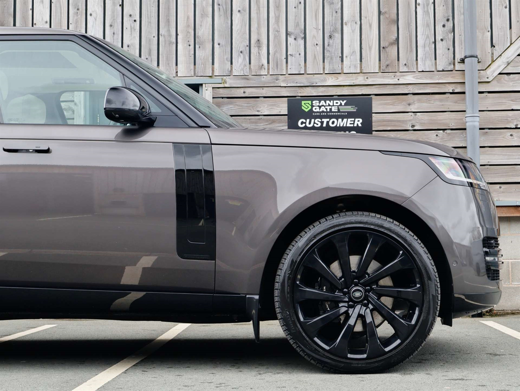 Land Rover Range Rover 2.0 P250 Dynamic Se 2024 Grey #9