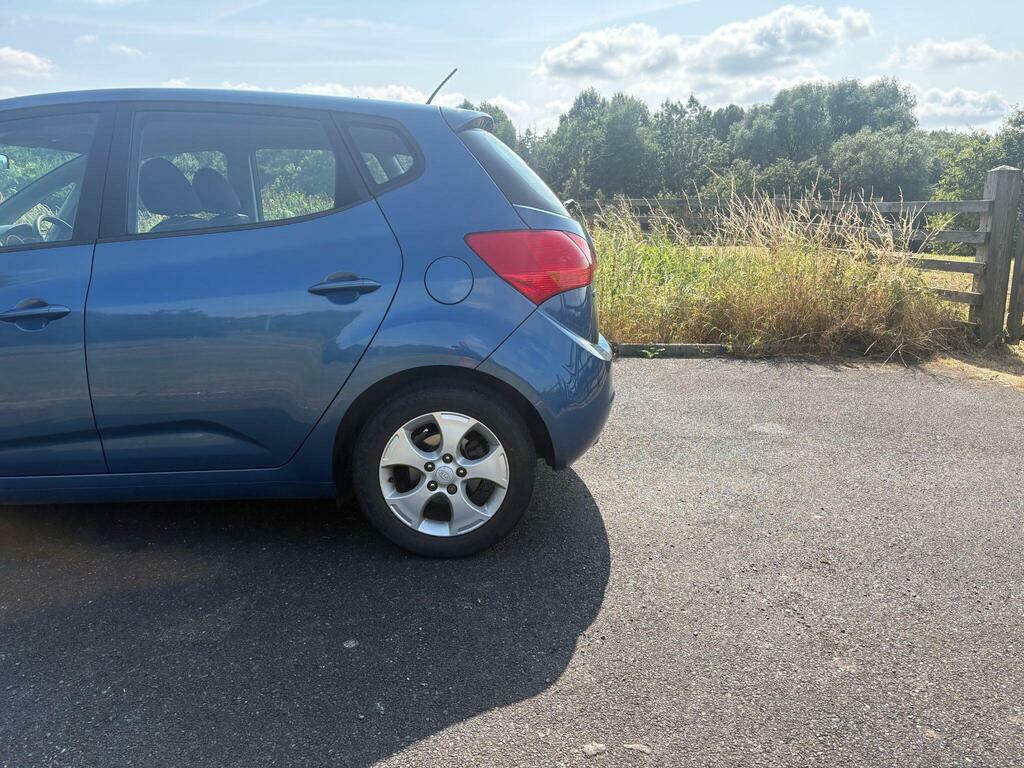 Kia Venga 1.4 Crdi 2 Euro 5 Blue #6