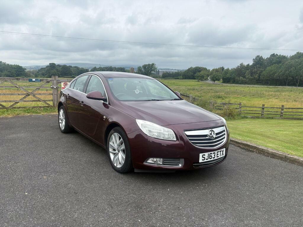 Vauxhall Insignia 1.8 16V Sri Euro 5 Red