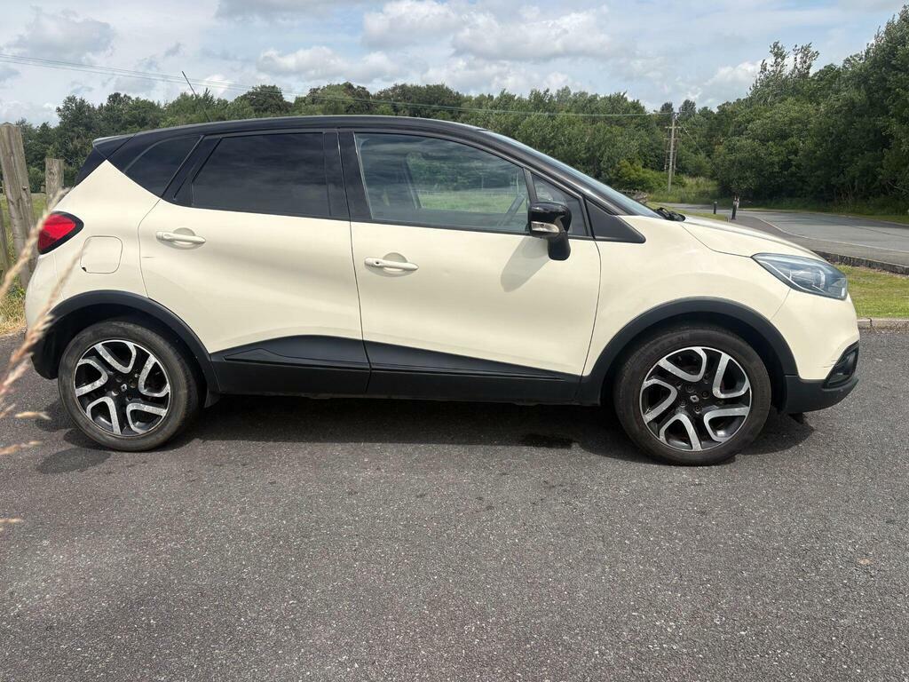 Renault Captur Suv 1.5 Dci Energy Signature Nav Euro 6 Ss Red #8