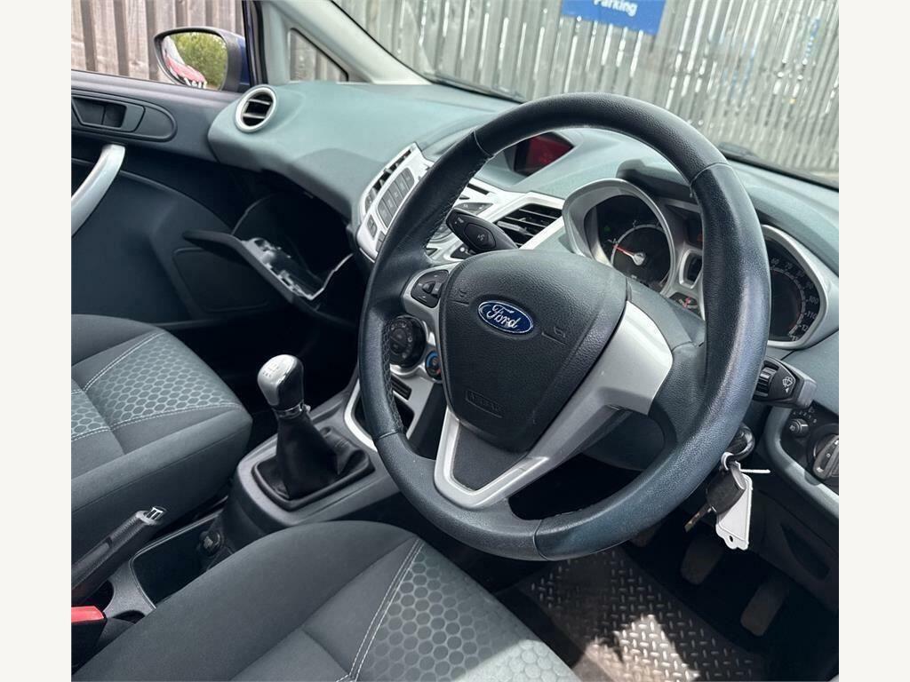 Ford Fiesta 1.4 Tdci Titanium 5-Door Low Mileage 20 Tax Grey #8