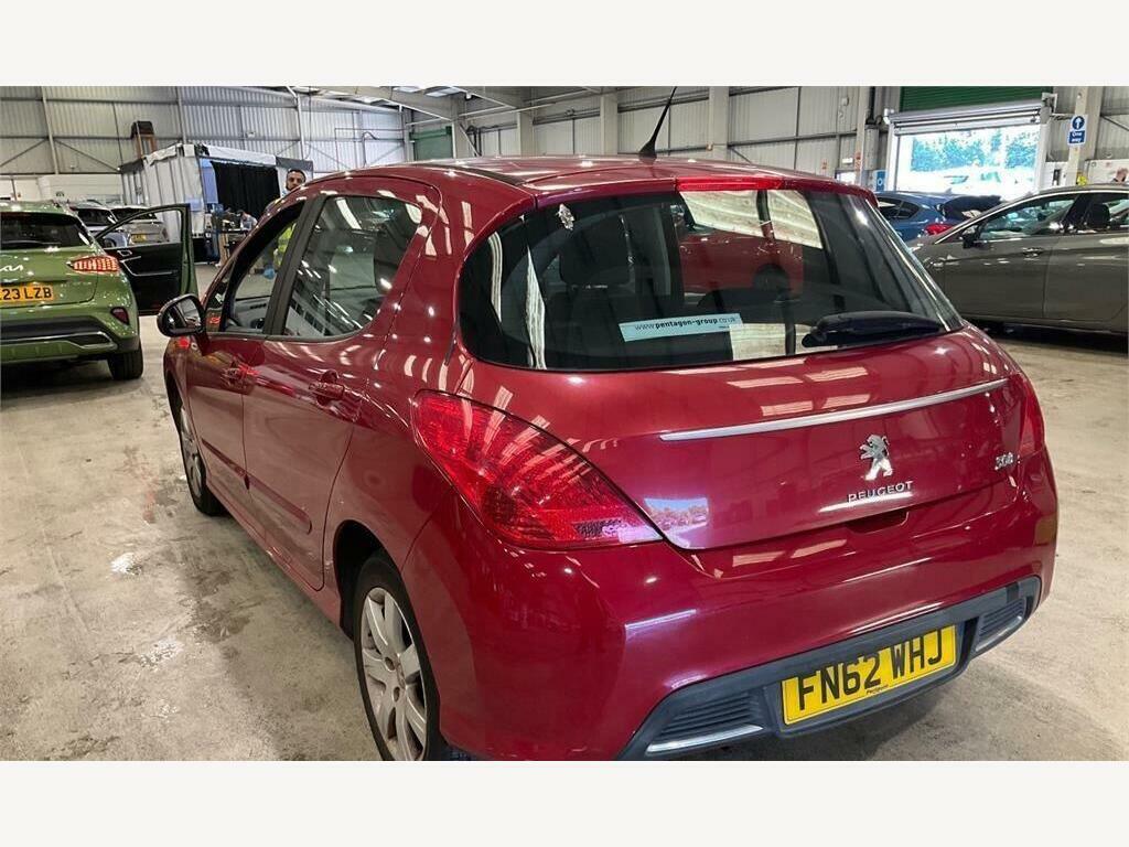Peugeot 308 1.6 Hdi Active Euro 5 Red #2