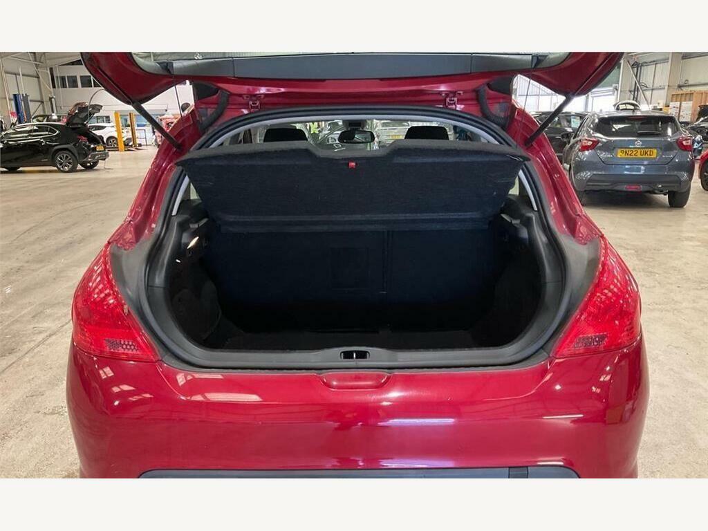 Peugeot 308 1.6 Hdi Active Euro 5 Red #3