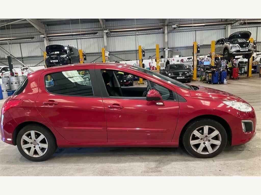 Peugeot 308 1.6 Hdi Active Euro 5 Red