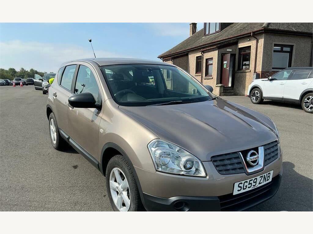 Nissan Qashqai 1.6 Visia 2Wd Beige