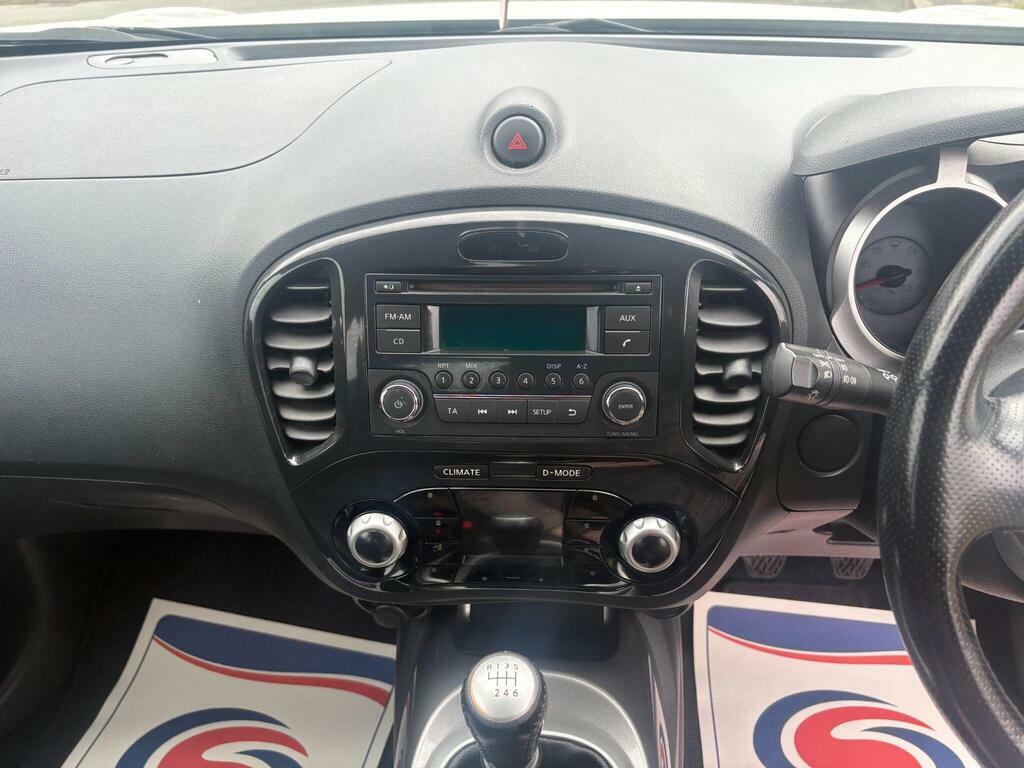 Nissan Juke 1.6 Visia White #19