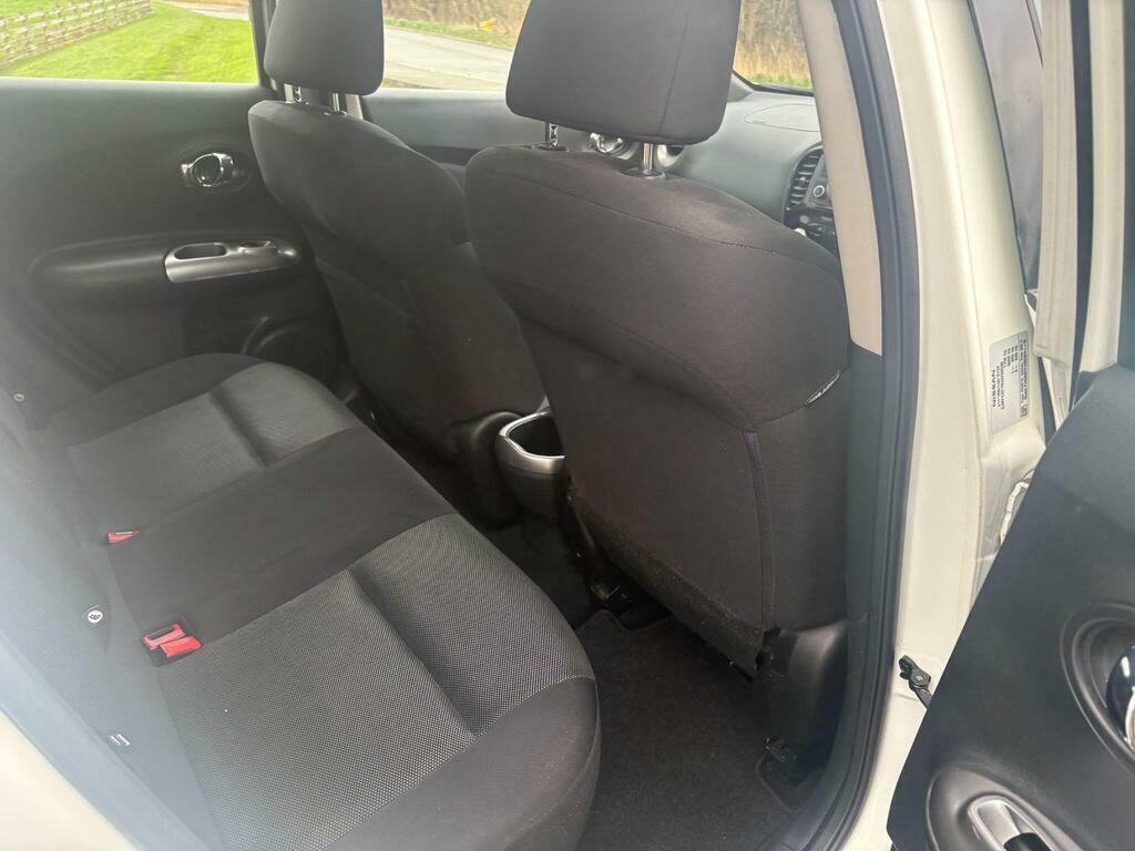Nissan Juke 1.6 Visia White #30