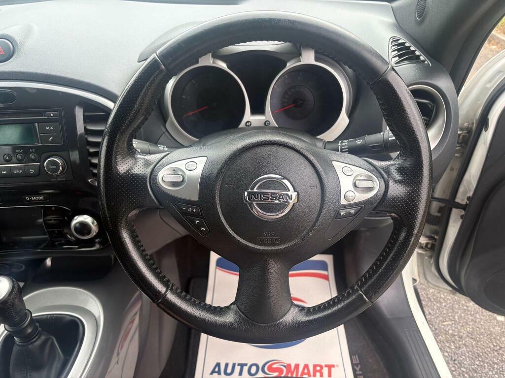 Nissan Juke 1.6 Visia White #18