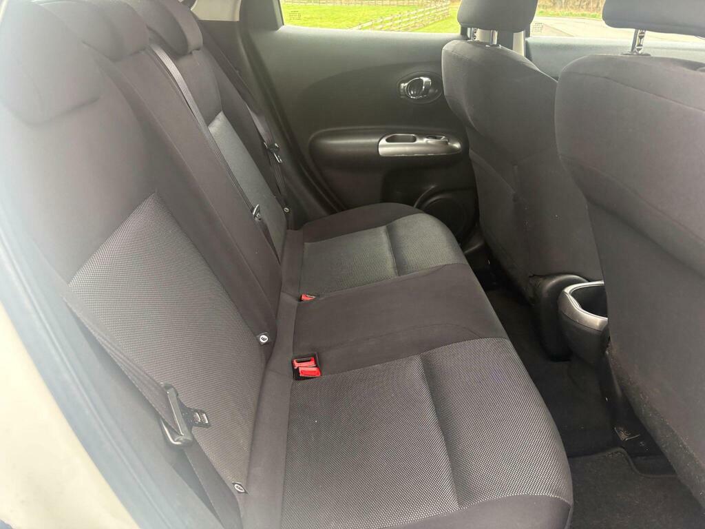 Nissan Juke 1.6 Visia White #31