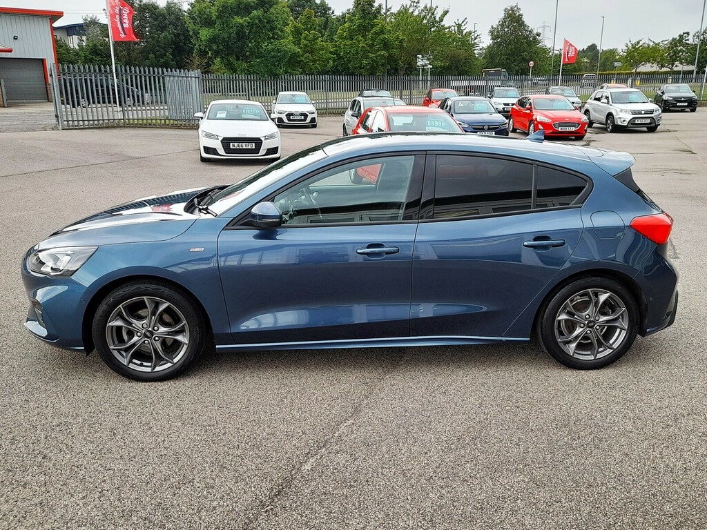 Ford Focus 1.0T 125 St-line Edition Mhev ST71VMW Blue #4
