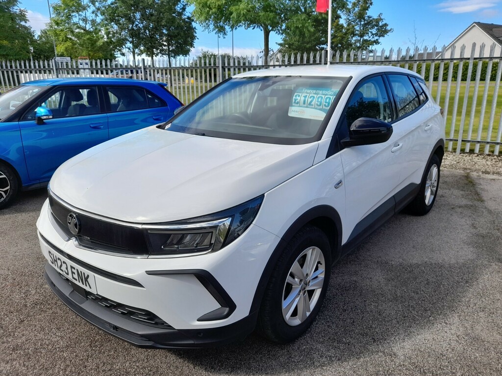 Vauxhall Grandland 1.2T 130 Design White