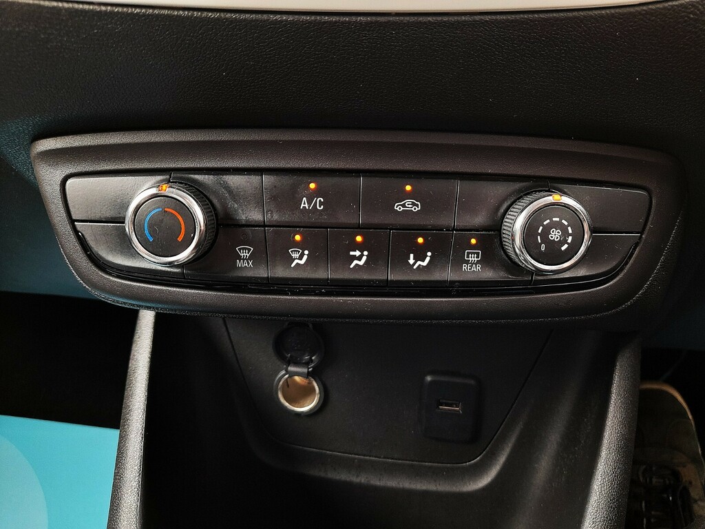Vauxhall Crossland X Griffin Blue #23