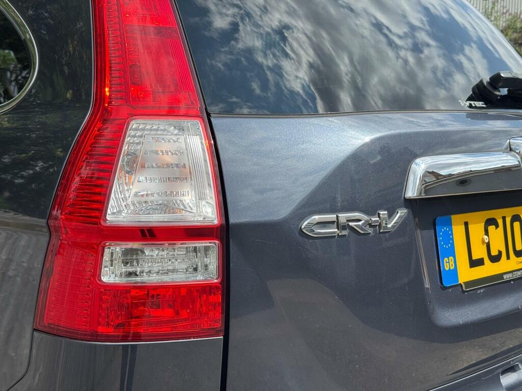 Honda Cr-V Es-t Silver #29