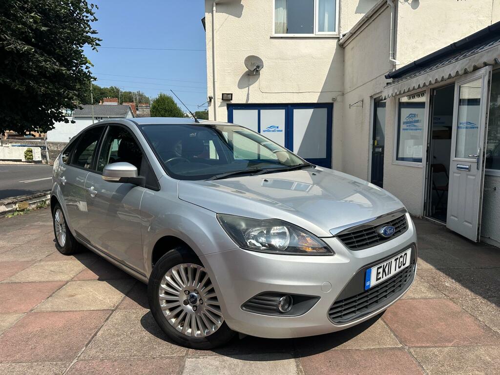 Ford Focus Titanium Silver