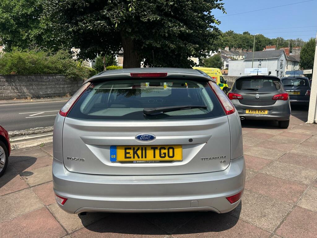 Ford Focus Titanium Silver #6