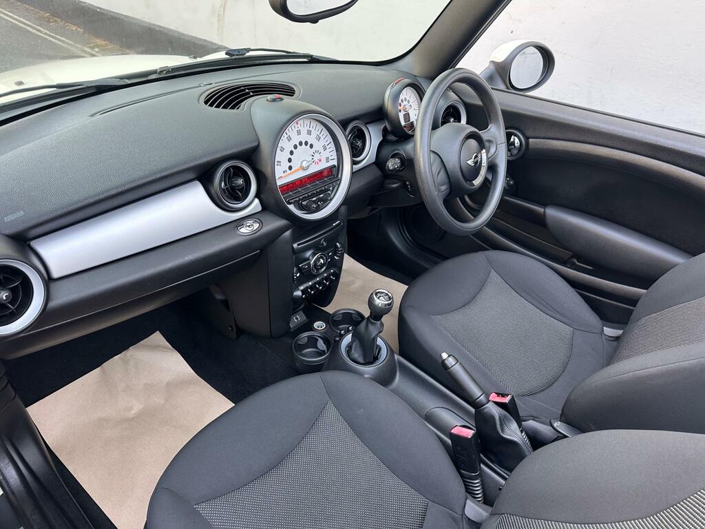 Mini Convertible 1.6 Cooper Highgate Convertible Brown #14