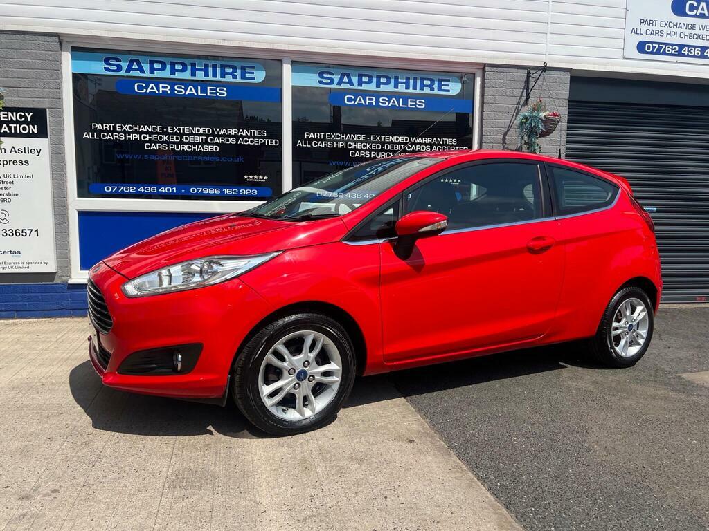 Ford Fiesta 1.25 Zetec Euro 6 Red #5