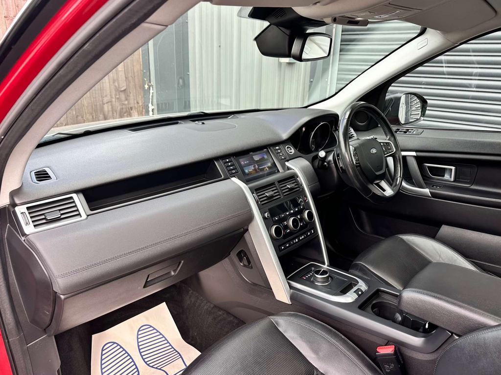 Land Rover Discovery Sport Td4 Hse Black Grey #38
