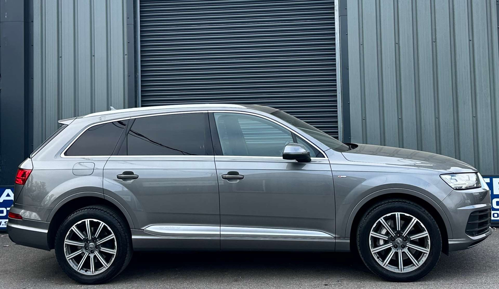 Audi Q7 S Line Tdi Quattro 4Wd #4