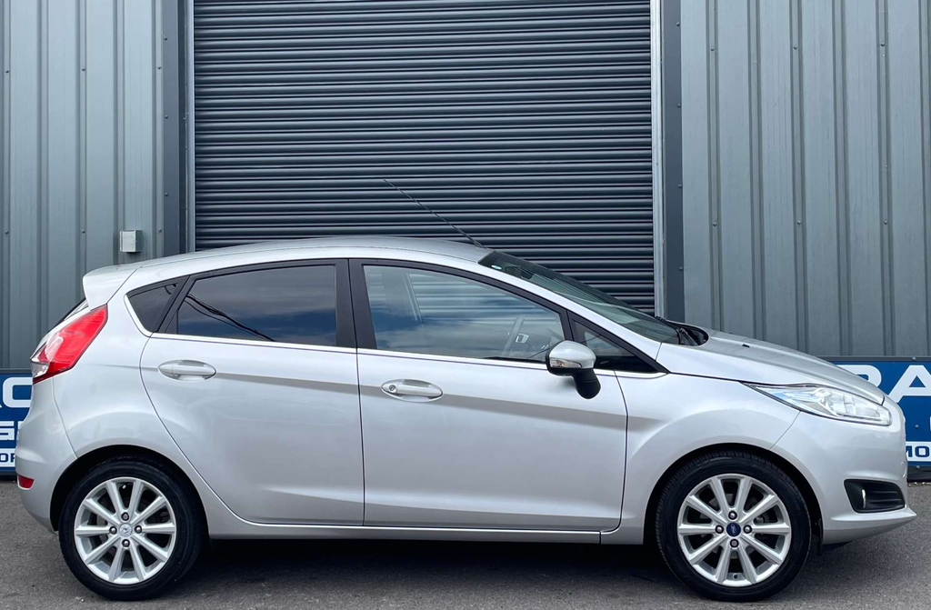 Ford Fiesta Titanium T GF65VBJ #4