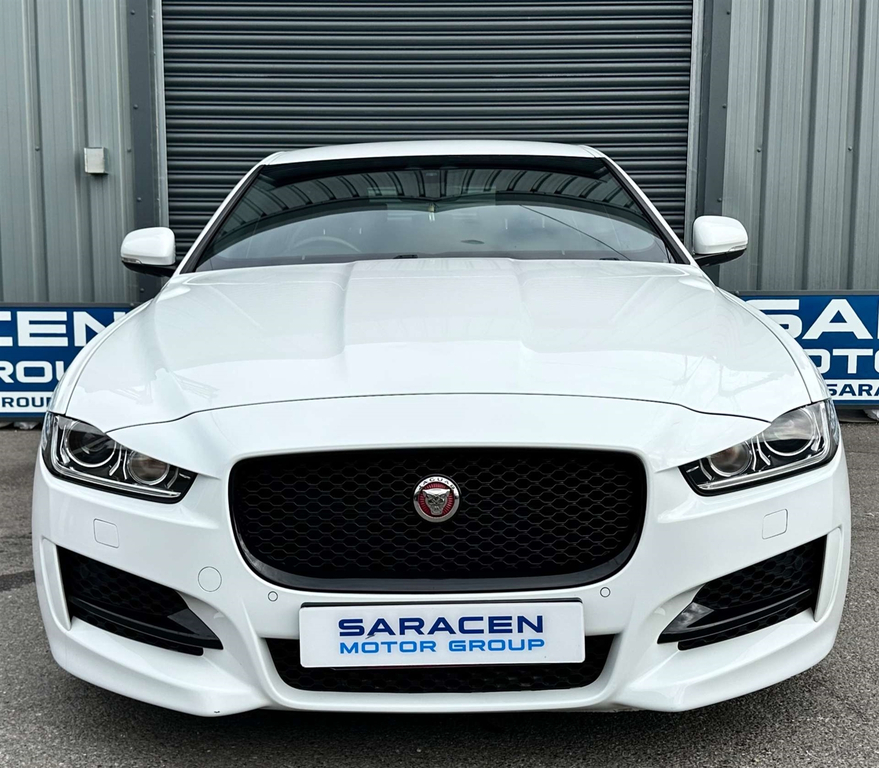 Jaguar XE R-sport D White #2
