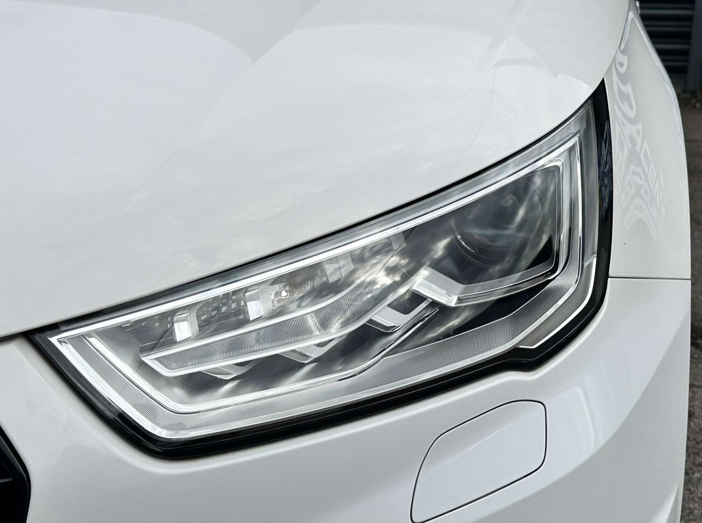 Audi A1 Tfsi Sport Sportback White #11