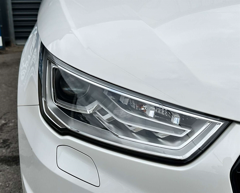 Audi A1 Tfsi Sport Sportback White #10