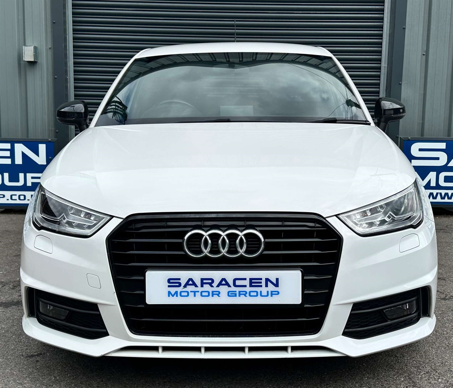 Audi A1 Sportback Tfsi S Line #2
