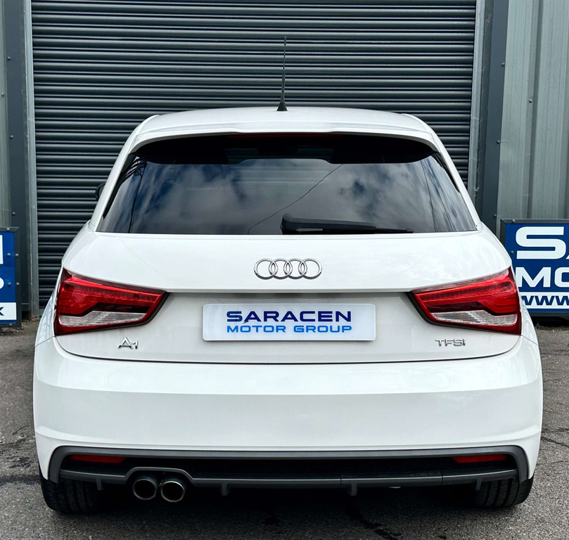 Audi A1 Tfsi Sport Sportback White #7