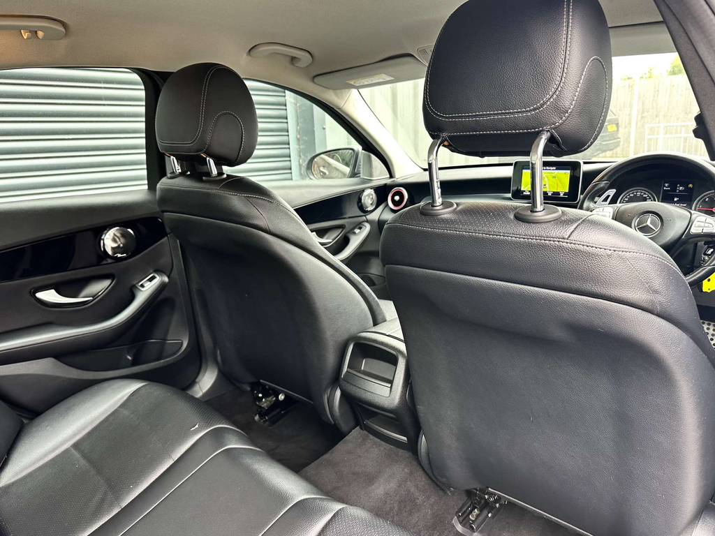 Mercedes-Benz C Class C220 Bluetec Se Executive Silver #24