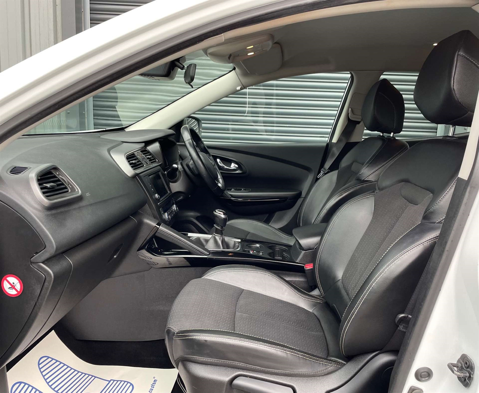 Renault Kadjar 1.6 Dci Signature Nav 4Wd #29