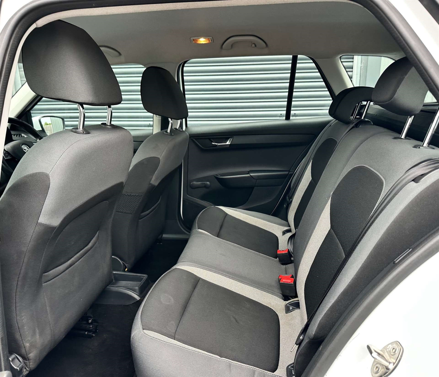 Skoda Fabia 1.2 Tsi Se Dsg Blue #25